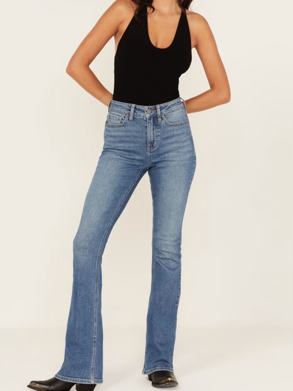 Idyllwind Classic High-Rise Light Blue Bootcut Jeans - Women